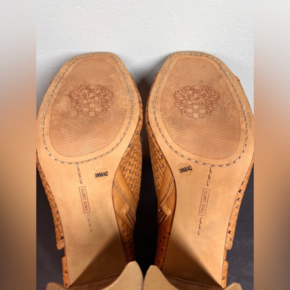 EUC Vince Camuto Trisha Ankle Bootie - Picture 10 of 12